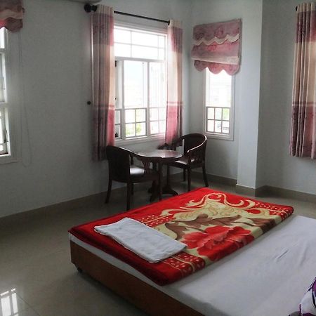 Eena Hotel Da Nang Bagian luar foto